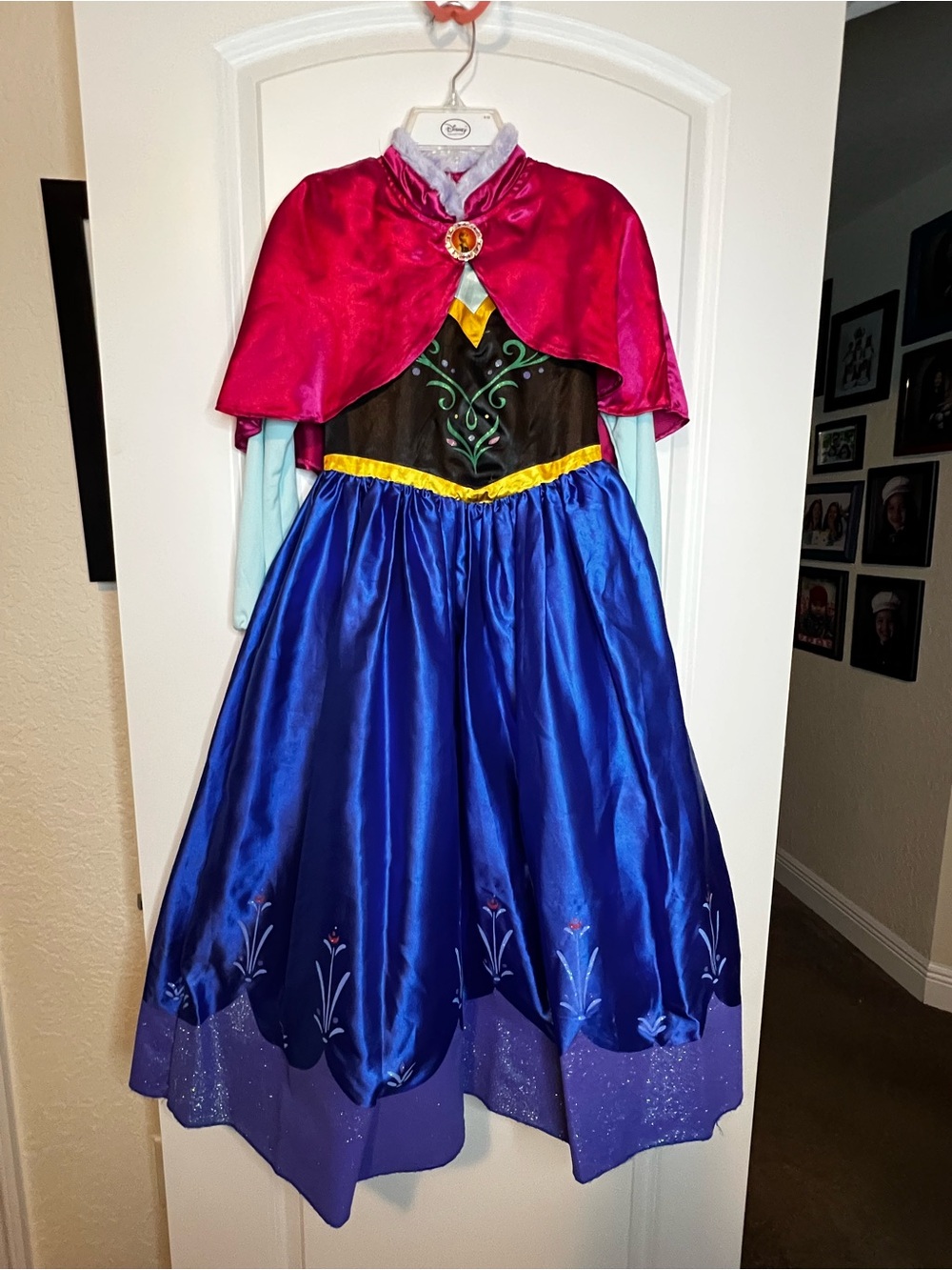 Disney Frozen Anna Costume Dress w/ Cape – Girls Size 9/10 – Like New